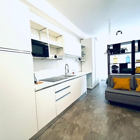 Apartament Tortona 767 - Smart House Nella Moda E Design - Navigli - Fuori Salone Mediolan Zewnętrze zdjęcie